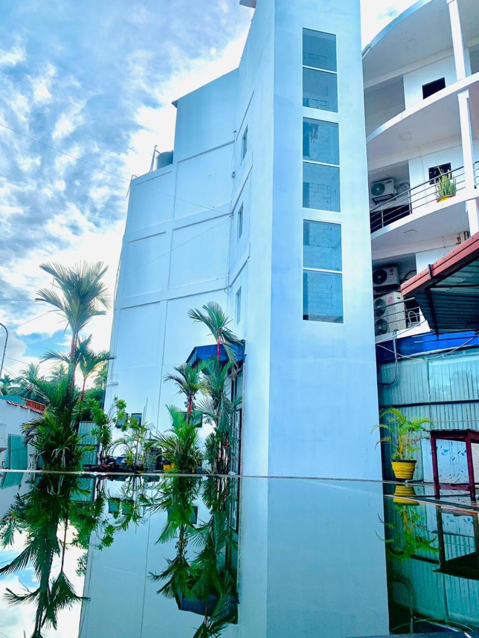 Hotel Nelly Vavuniya Екстер'єр фото