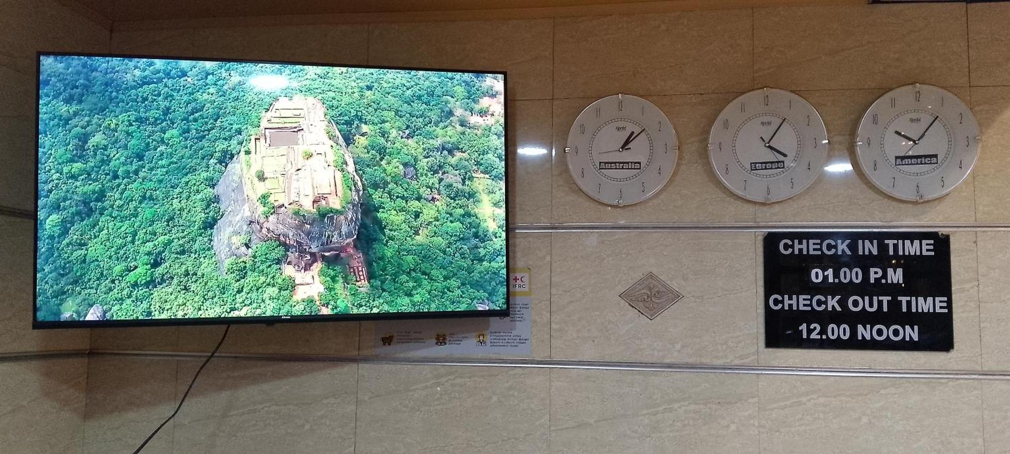 Hotel Nelly Vavuniya Екстер'єр фото