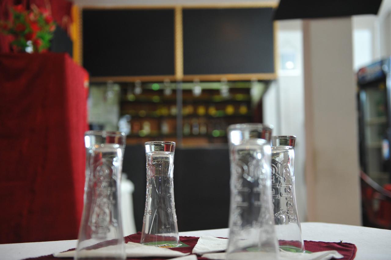 Hotel Nelly Vavuniya Екстер'єр фото